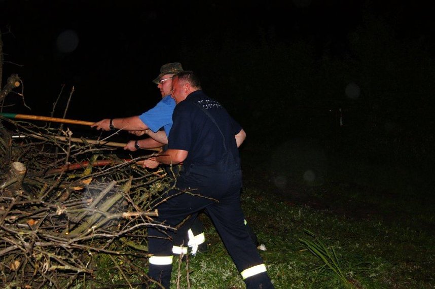 Pfingstfeuer in Obergebra - die Zweite
