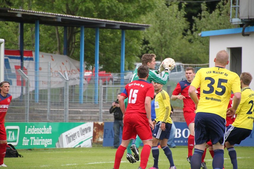 Die erste Halbzeit gegen den VfL Halle