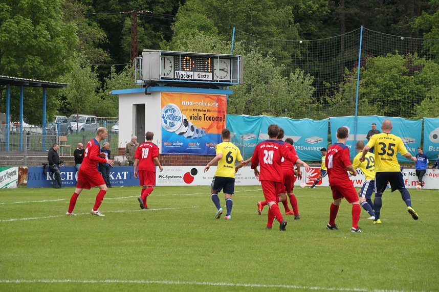 Die erste Halbzeit gegen den VfL Halle