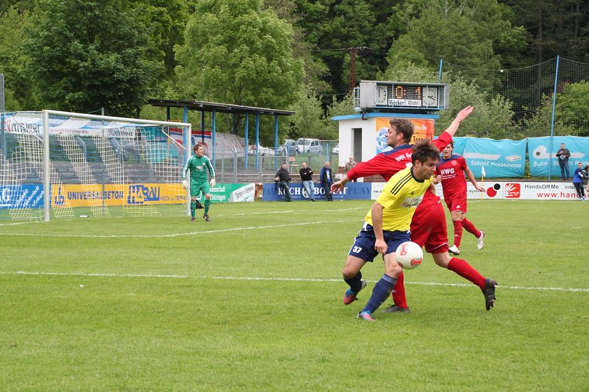 Die erste Halbzeit gegen den VfL Halle