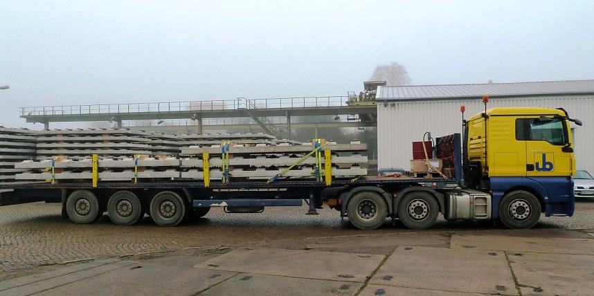 Unterwegs zur "Bahn"