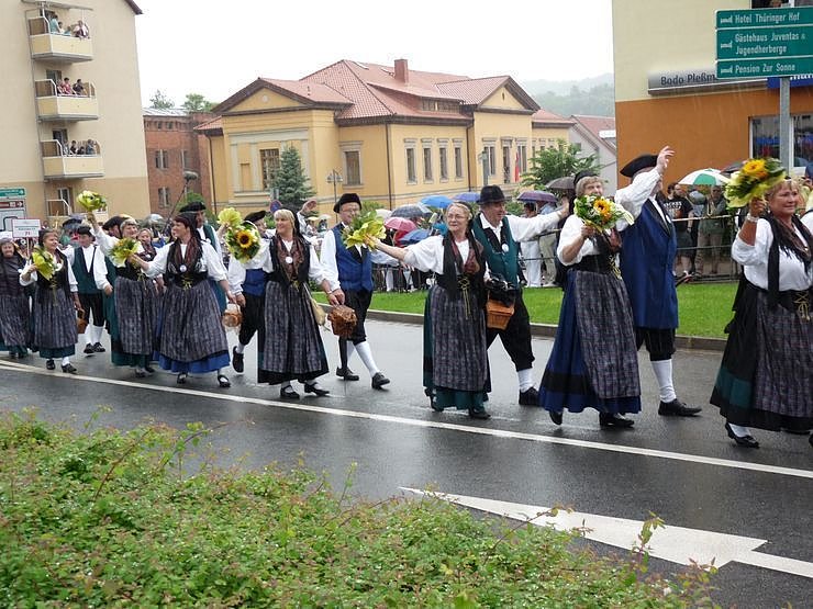 Gro&szlig;er Festumzug zum Th&uuml;ringentag