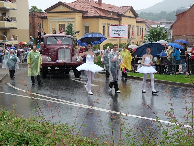 Gro&szlig;er Festumzug zum Th&uuml;ringentag