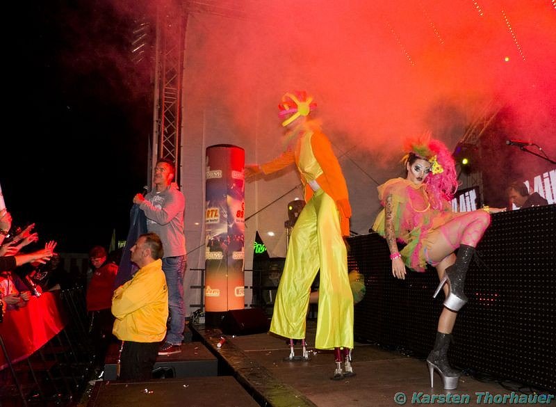 Party an der Schachtstra&szlig;e