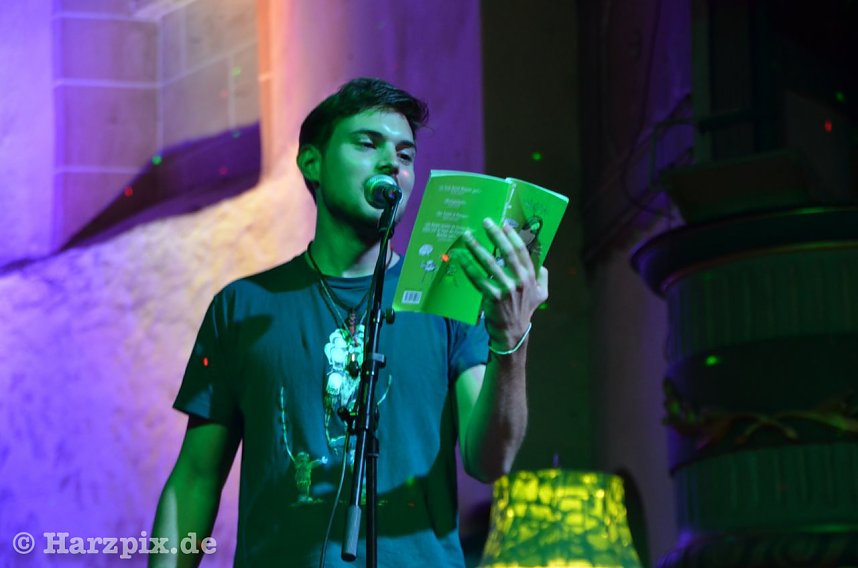 Poetry Slam in der Jugendkirche(Herzschlag)