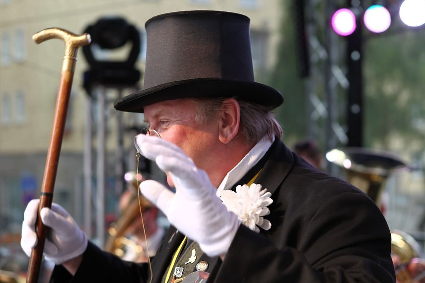 Es ist er&ouml;ffnet - das 45. Rolandsfest