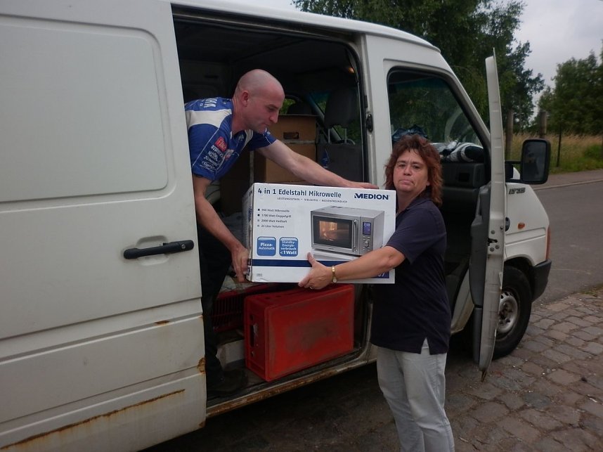 Neue Mikrowelle aus Bad Salzufflen, eine Radio und einiges mehr f&uuml;r Dieter Hilse
