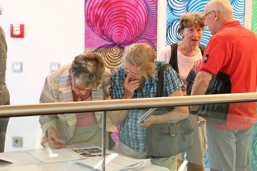 Ausstellung er&ouml;ffnet