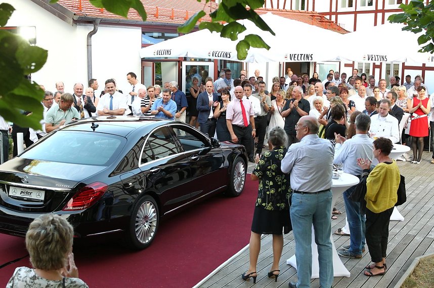 Die neue S-Klasse pr&auml;sentiert