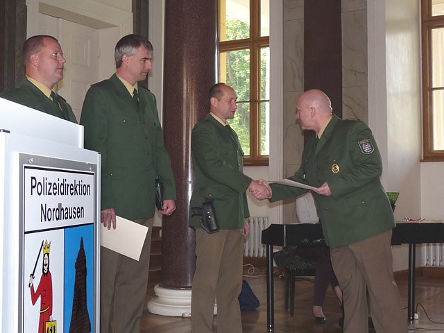 Bef&ouml;rderung bei der Polizei