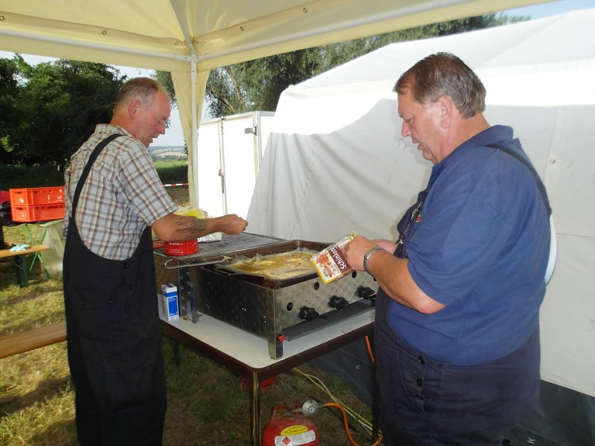 Das Helmetauziehen 2013
