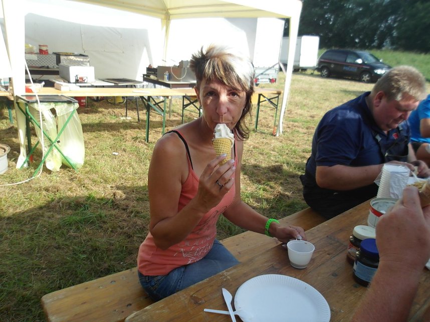 Das Helmetauziehen 2013