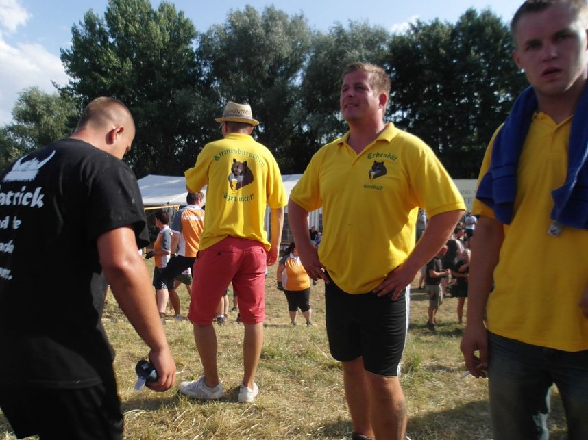 Das Helmetauziehen 2013