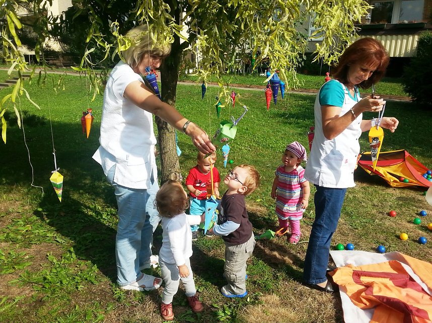 Begr&uuml;&szlig;ung mit Zuckert&uuml;te