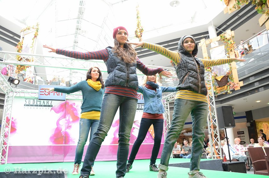 Modenschau in der S&uuml;dharzgalerie