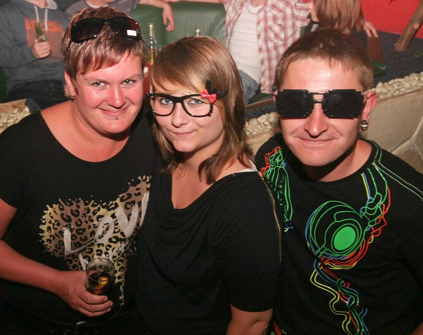 Pornobrillen-Party im Sax