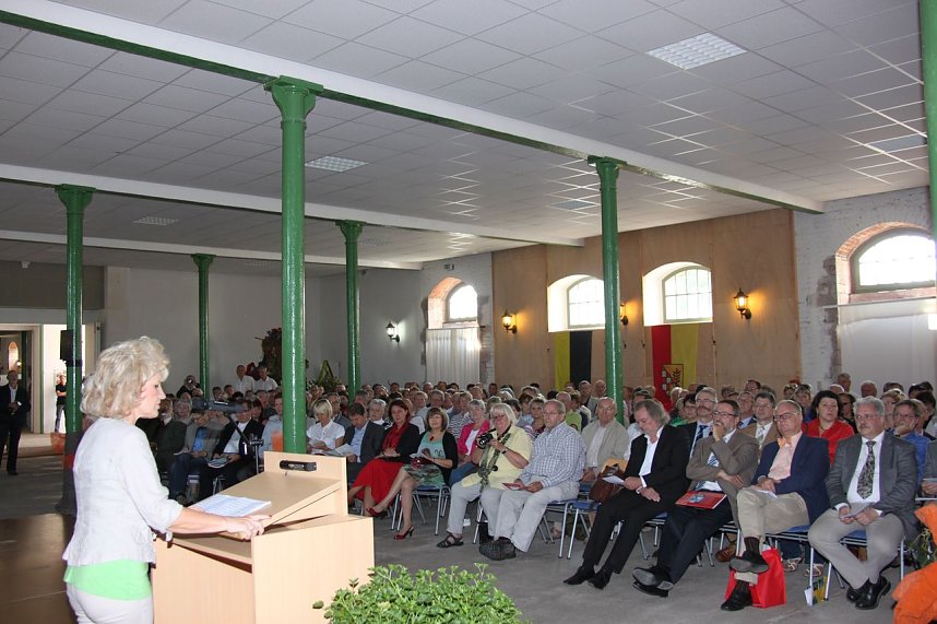 Offen nur f&uuml;r geladene G&auml;ste