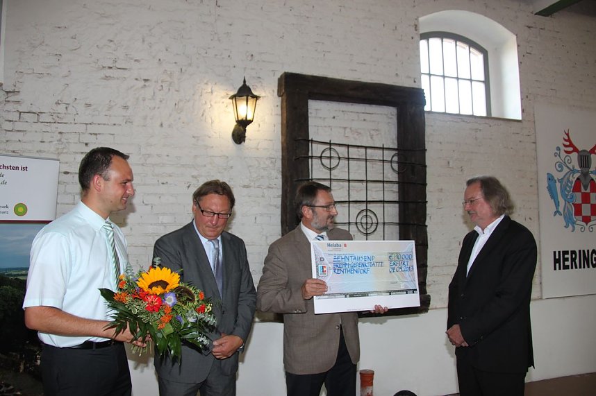 Offen nur f&uuml;r geladene G&auml;ste