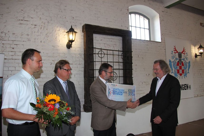 Offen nur f&uuml;r geladene G&auml;ste