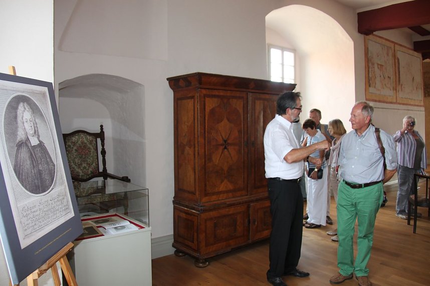 Offen nur f&uuml;r geladene G&auml;ste