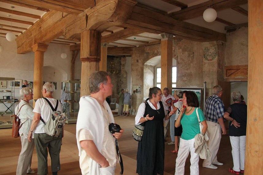 Offen nur f&uuml;r geladene G&auml;ste