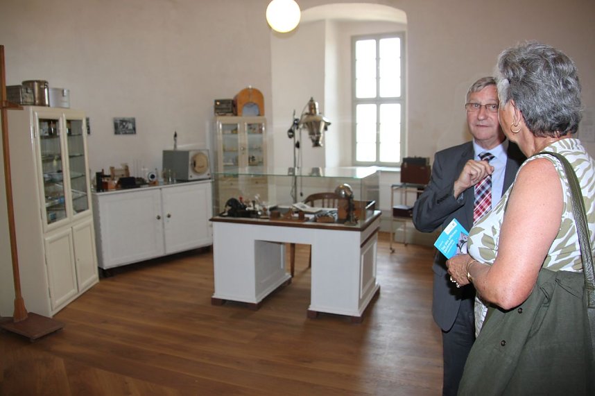 Offen nur f&uuml;r geladene G&auml;ste