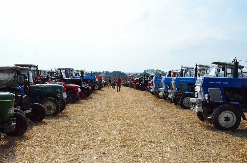 Schlepperfest in Herrmannsacker (Teil 1)