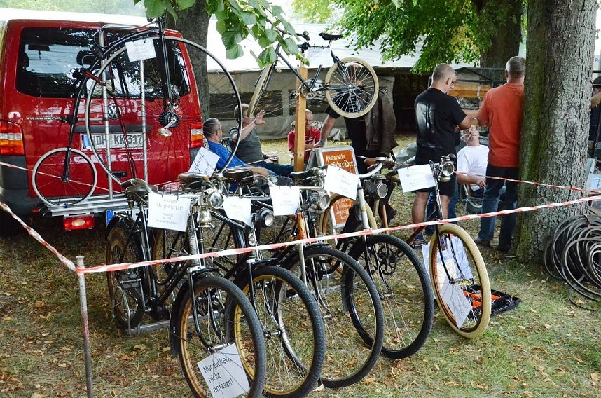 Schlepperfest in Herrmannsacker (Teil 1)