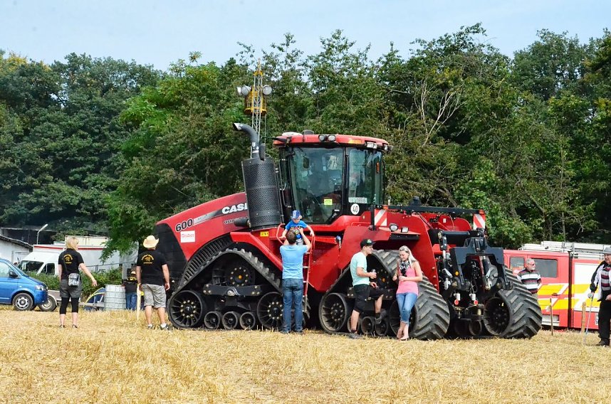 Schlepperfest in Herrmannsacker (Teil 1)
