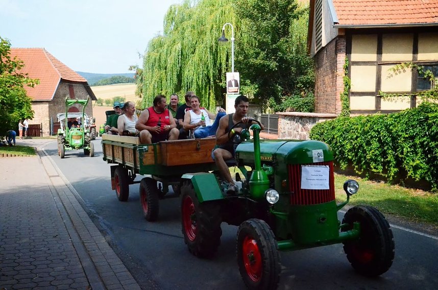 Schlepperfest in Herrmannsacker (Teil 1)