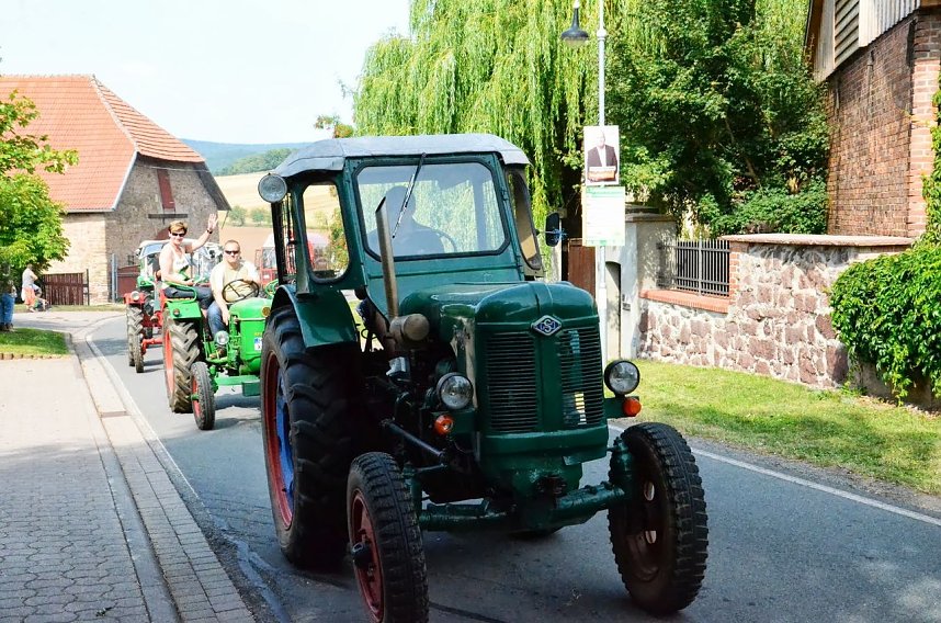 Schlepperfest in Herrmannsacker (Teil 1)