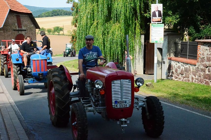 Schlepperfest in Herrmannsacker (Teil 1)