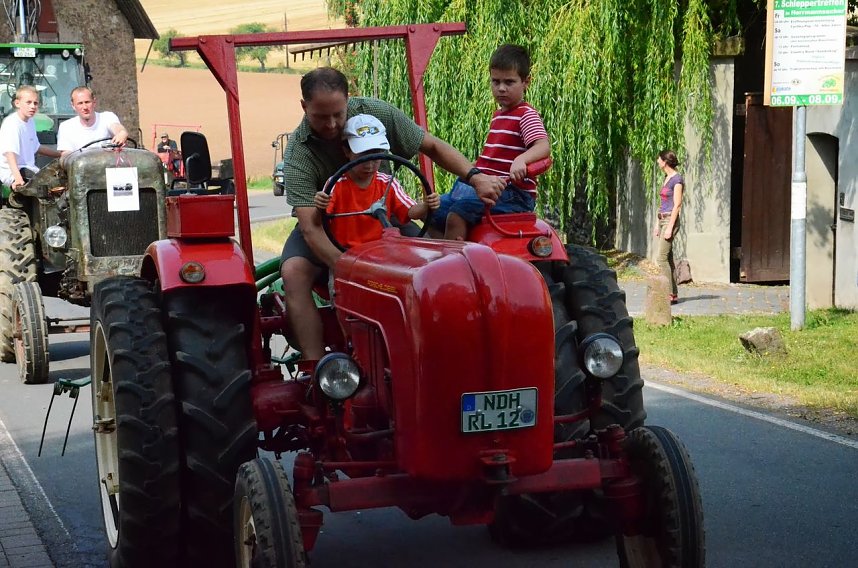Schlepperfest in Herrmannsacker (Teil 2)