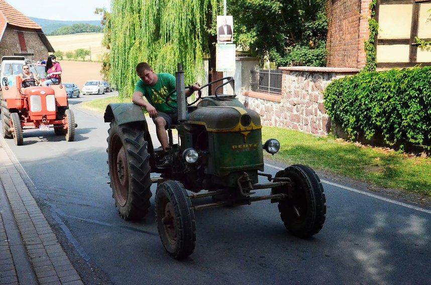 Schlepperfest in Herrmannsacker (Teil 2)