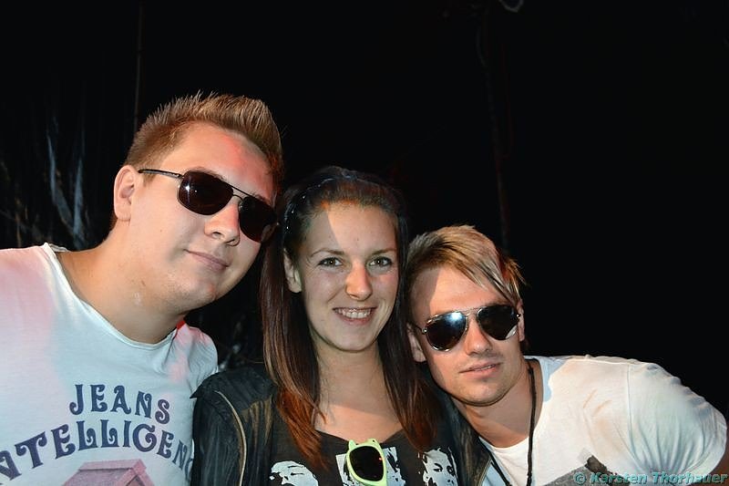 Holi-Festival am Stausee