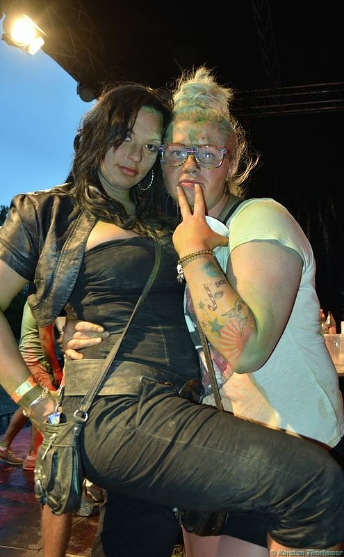 Holi-Festival am Stausee