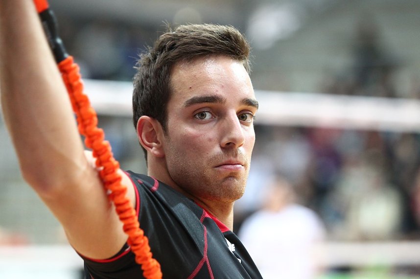 Am und neben dem Netz