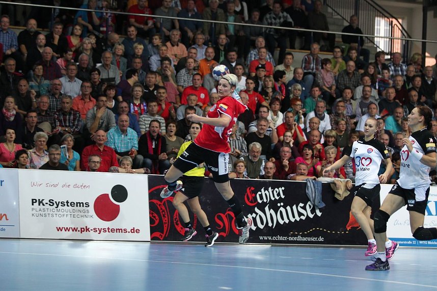 THC gewinnt den CL-Auftakt