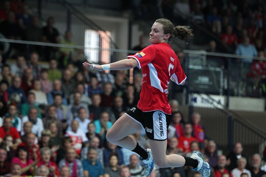 THC gewinnt den CL-Auftakt