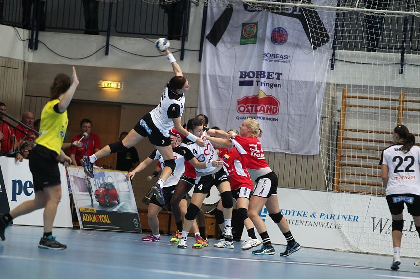 THC gewinnt den CL-Auftakt