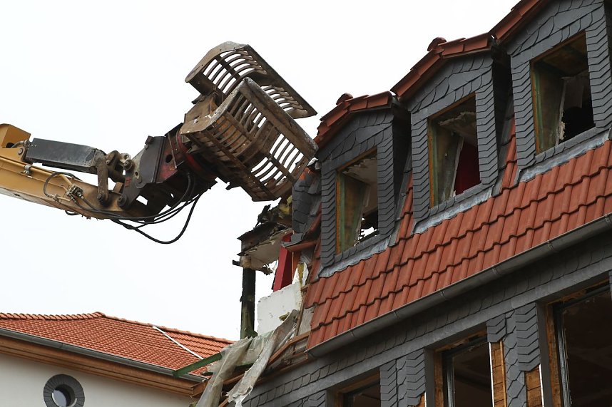 Abriss einer Brandruine