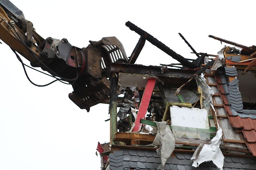 Abriss einer Brandruine