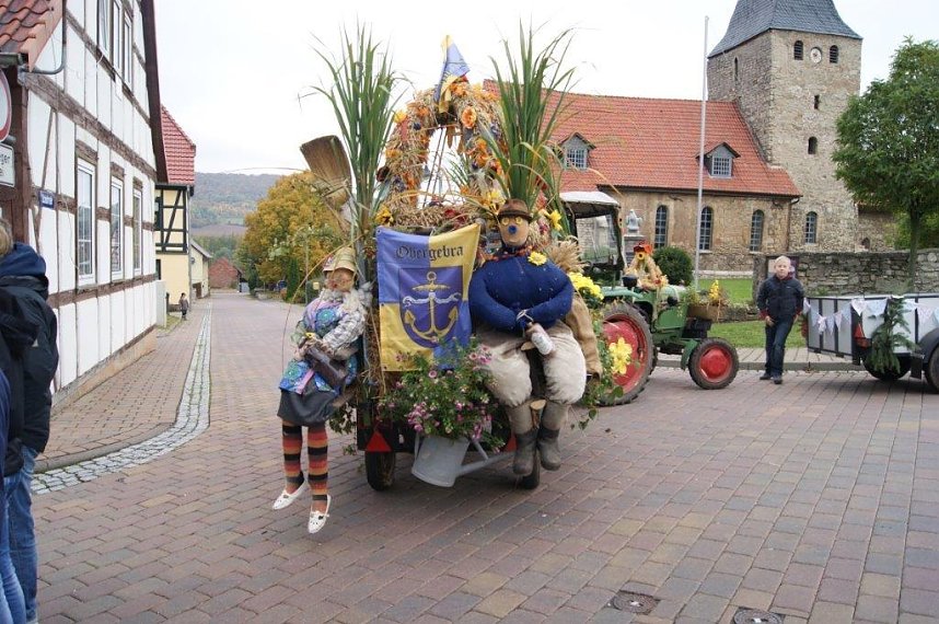 Kirmes-Umzug in Obergebra