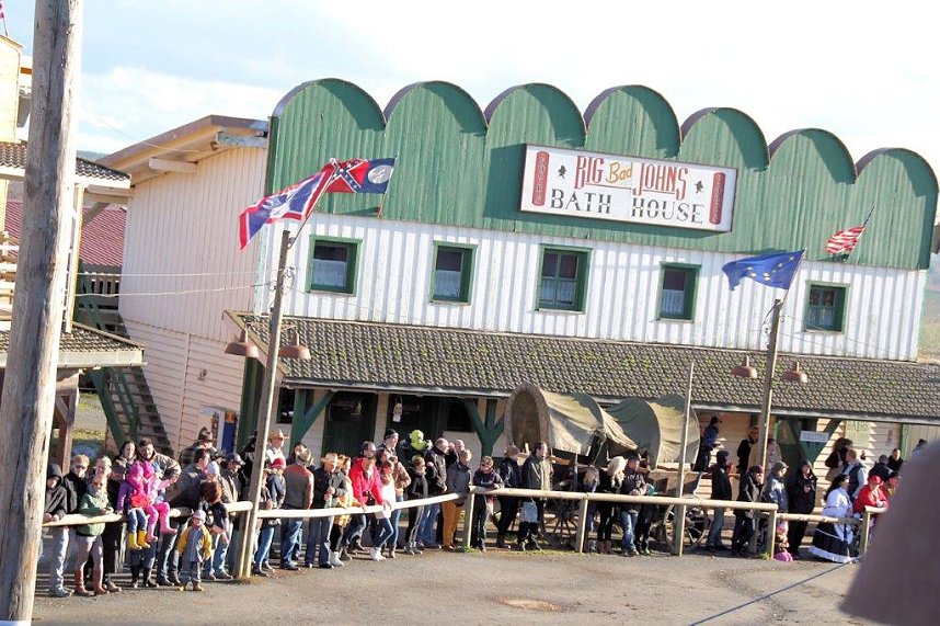 Saisonabschluss in der Westernstadt