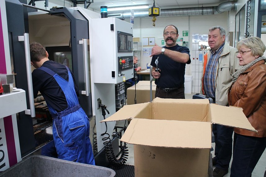 Besucher zum Tag der Offenen T&uuml;r