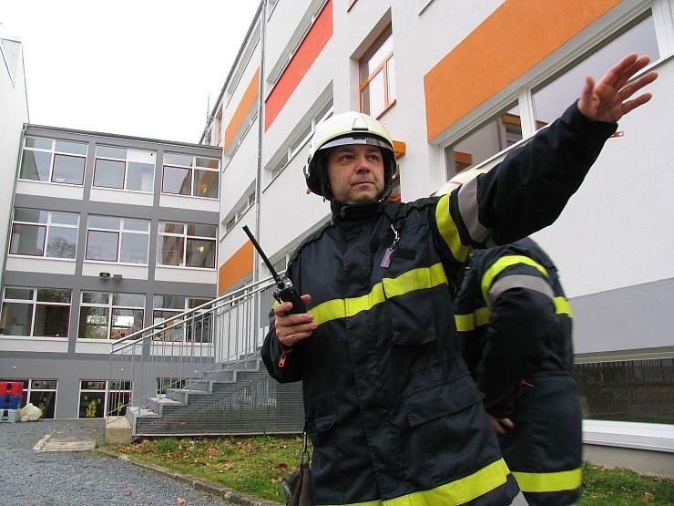 Raus in vier Minuten