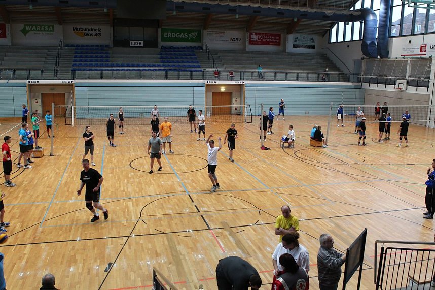 Benefiz-Turnier in der Wiedigsburghalle