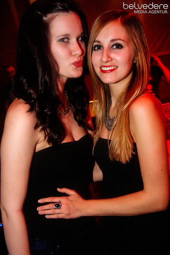 Porno-Brillen-Party im Sax