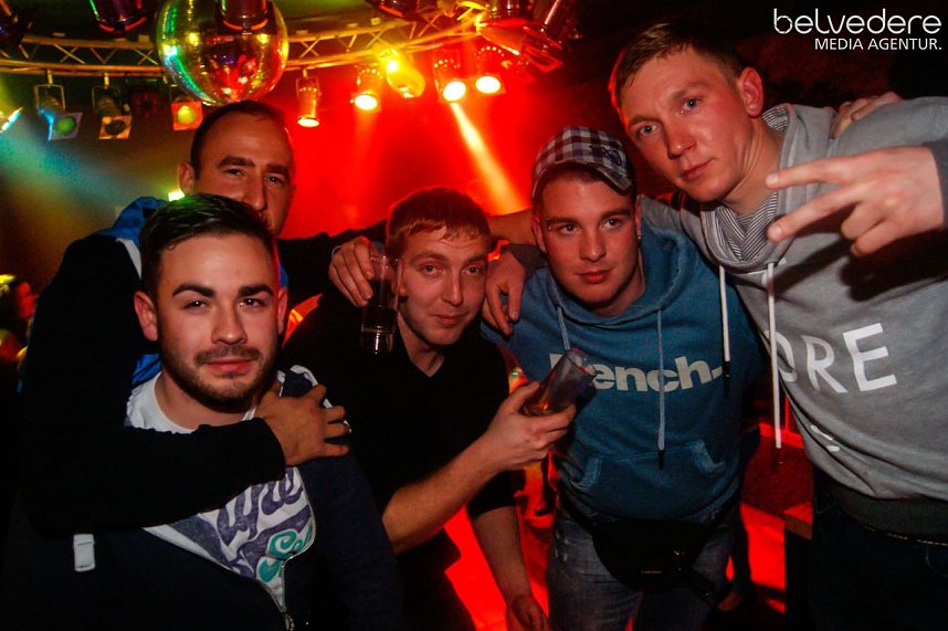 Porno-Brillen-Party im Sax