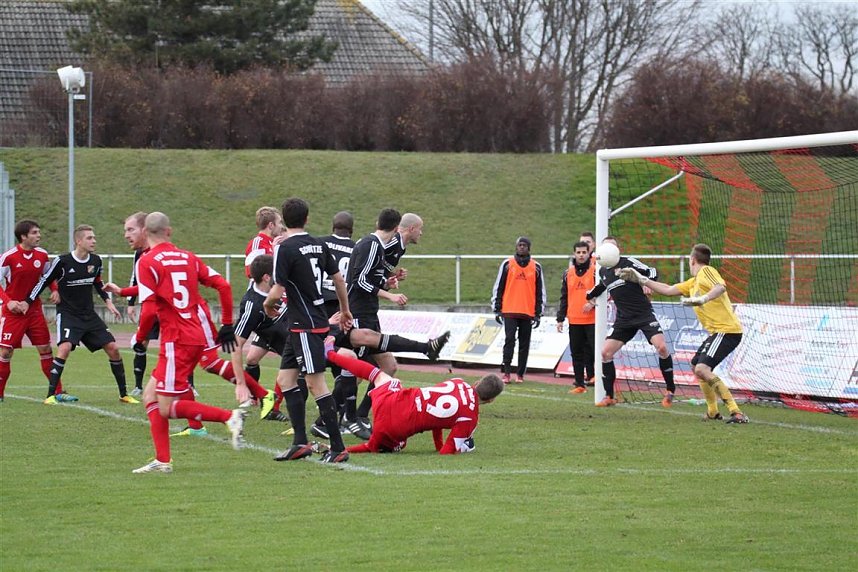 2:1 in Halberstadt gewonnen